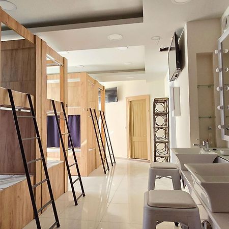 Hostel Parea Hersonissos Luaran gambar